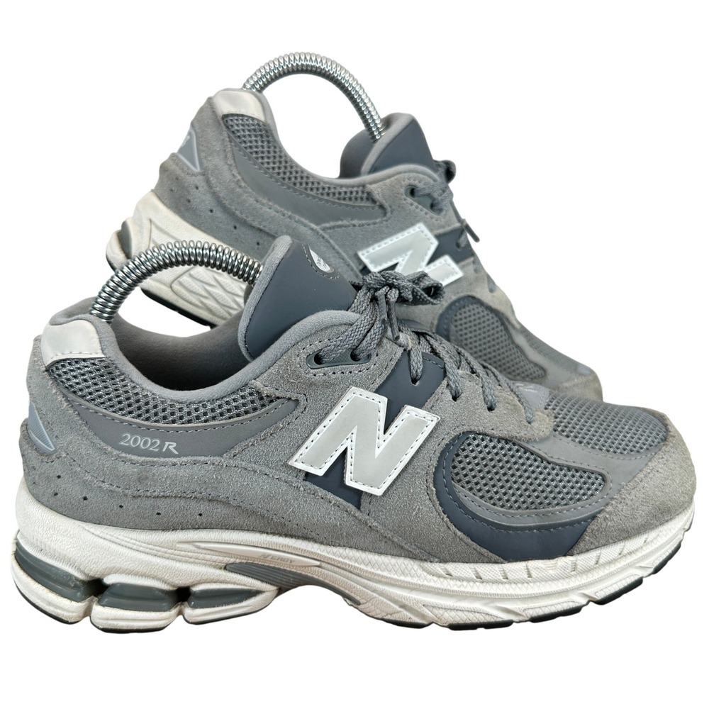 New Balance 2002R Grey Suede Mesh Running Shoes Mens 6.5 Boys 6.5 GC2002ST